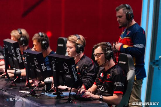 资讯【NH_周品言】800多米的SLR击杀！